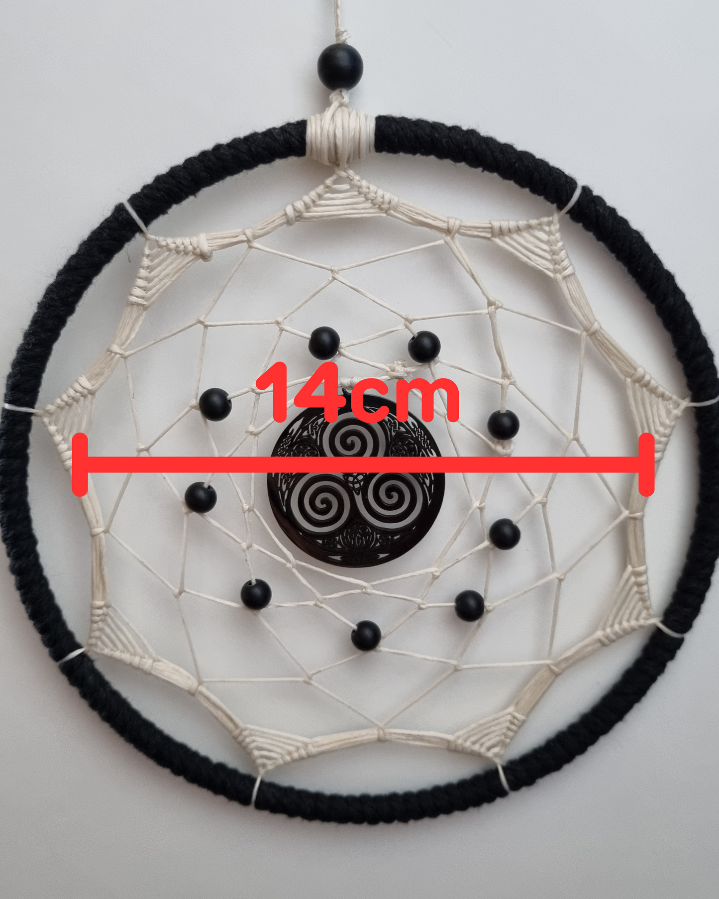 Triskele Mandala Black-White Ø14cm (5.5in)