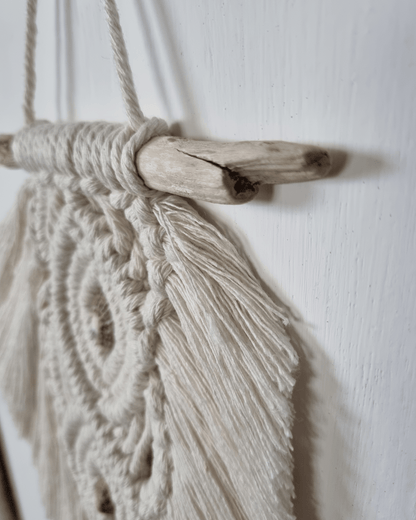 Seashore Echo Macrame